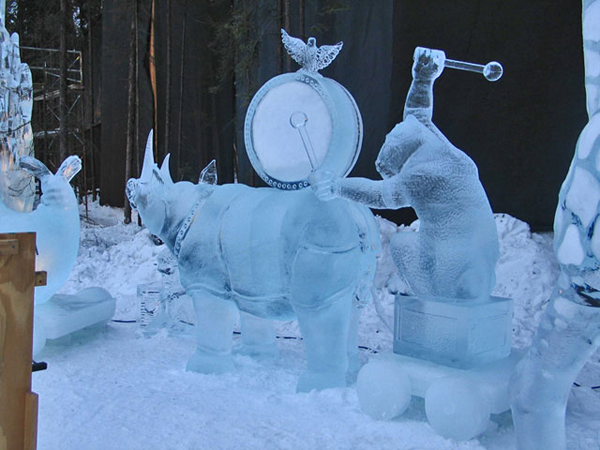 Animal Parade ice scupture, finished work, viewed in daylight. Detail of rhino and baboon. By Steve Brice, Heather Brown, Tjana Raukar, and Mario Amegee. Ice Alaska 2005