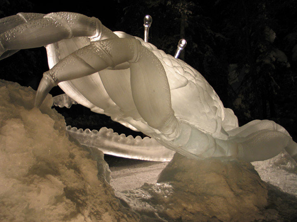 “Beach Walker,” crab ice sculpture finished, at night viewed under white light, detail. Ice Alaska World Ice Art Championships, 2006. By Junichi Nakamura and Steve Brice.