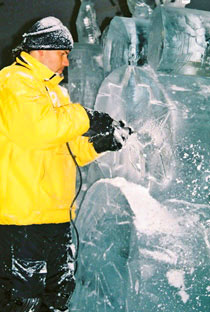 Max Zuleta working on "Snowflake Wall,” Bruge, Belgium